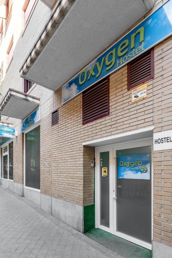 Oxygen Hostel Capsula Мадрид Экстерьер фото